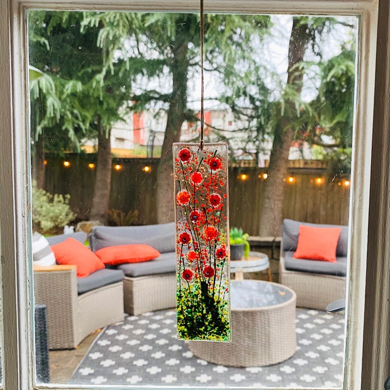 Skinny Poppies Glass Suncatcher, Floral Glass Ornament, Poppy Glass Art, Fused Glass Flowers, Gift for Mom