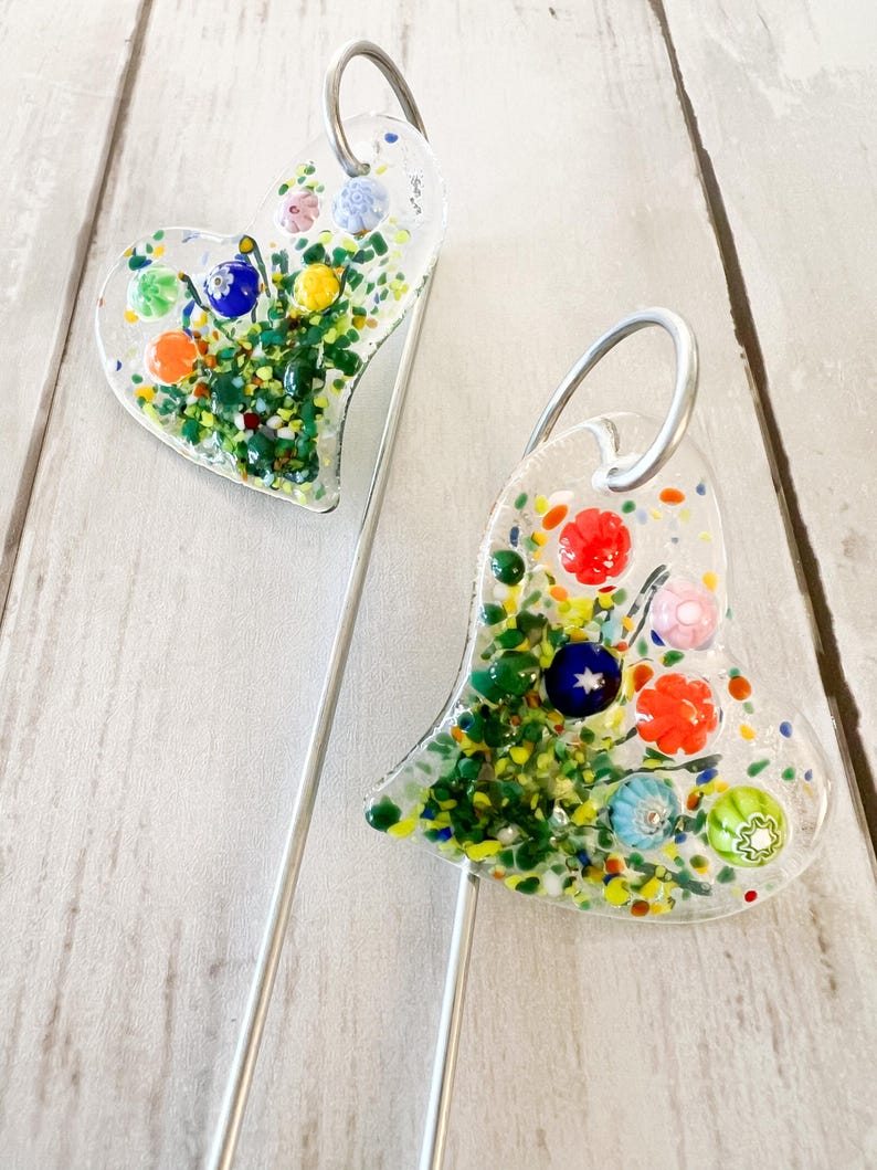 Floral Glass Heart Plant Stake